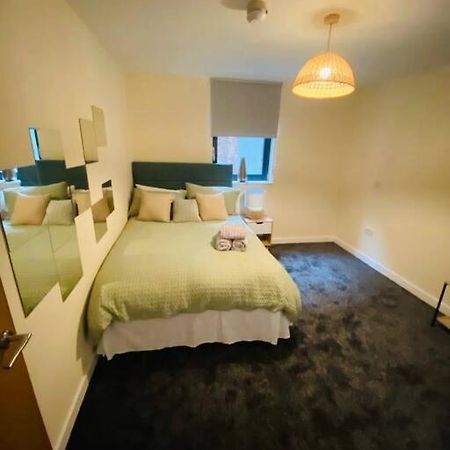 Liverpool City Centre Modern Apartment Fits 6 People ภายนอก รูปภาพ