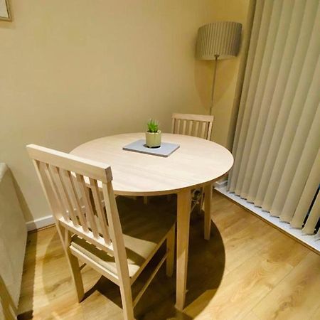 Liverpool City Centre Modern Apartment Fits 6 People ภายนอก รูปภาพ