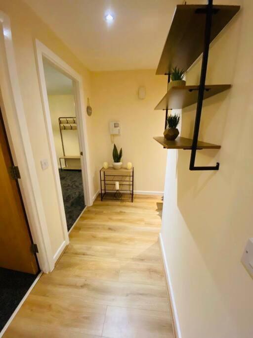 Liverpool City Centre Modern Apartment Fits 6 People ภายนอก รูปภาพ